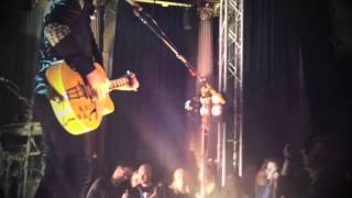 Video thumbnail of "Johnossi-For a Little While (Live @Nalen, March-13)"