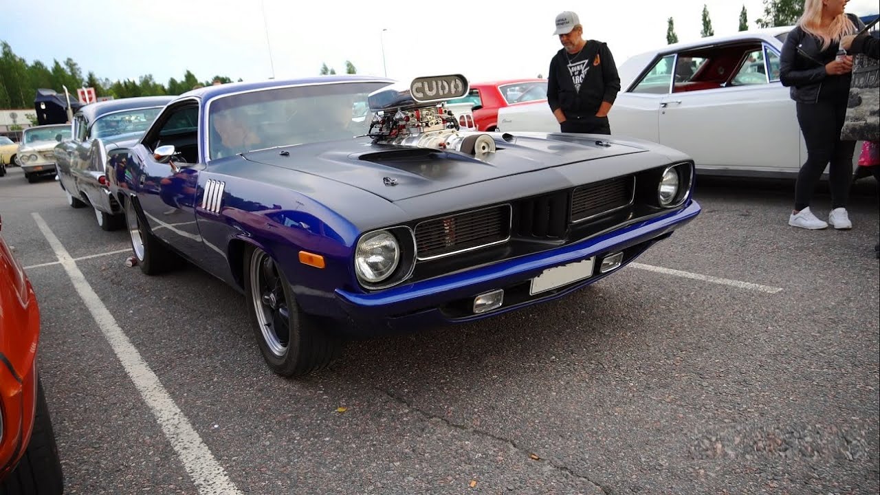 AMAZING and RARE MUSCLE CARS Arrive to a Car Show - Nastola Cruising 2022