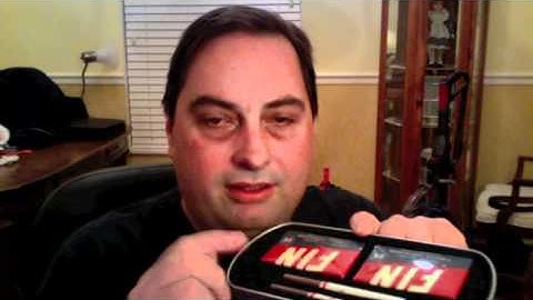 e-Cigarette Review Enhancement The Nifty Fin Cigs Metal Case | Steve K