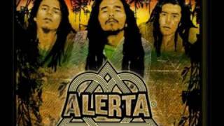 Video thumbnail of "Jah Hopes - Alerta Kamarada"