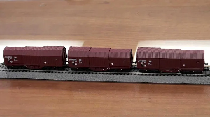 Model Train HO Digital Freight Car Set From Roco 66100