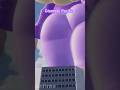 Giantess Pacifica Walk