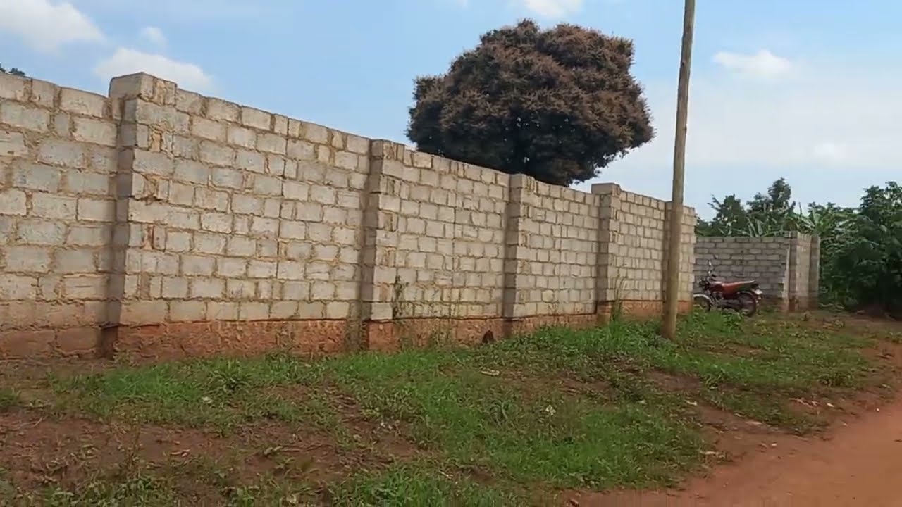 1 Acre Titled on Sale in Wobulenzi-100m