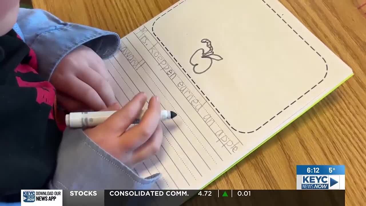 KEYC Golden Apple Winner Kayla Koeppen