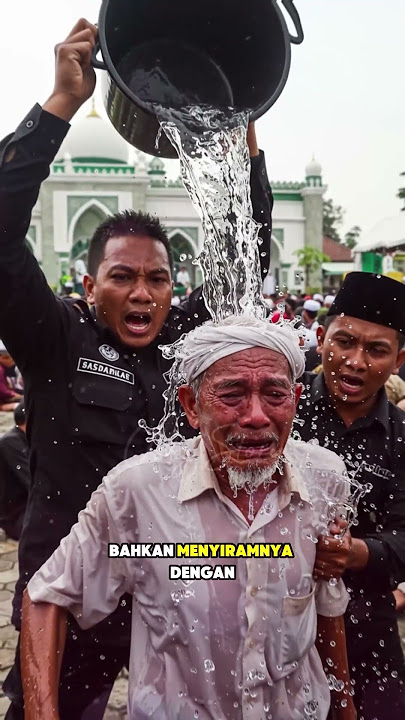 Diusir & Disiram Dari Pengajian Akbar, Kakek Lusuh Ini Ternyata Gus Kyai Haji Terhormat‼️#Gus #kyai