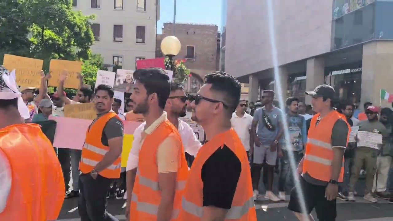 protest in 🇮🇹 italy, due to students genocide by dictator government in Bangladesh.,