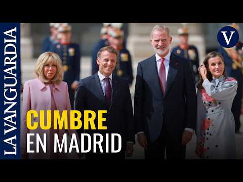 Los Reyes reciben a Macron con todos los honores en su primera visita de Estado a España