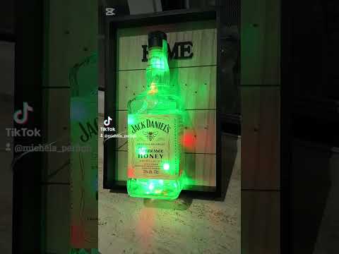 Diy lampada con bottiglia di Jack Daniel's e led #diy #diycrafts #diyprojects #jackdaniels #like