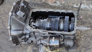 how to repair Hino 7D gearbox