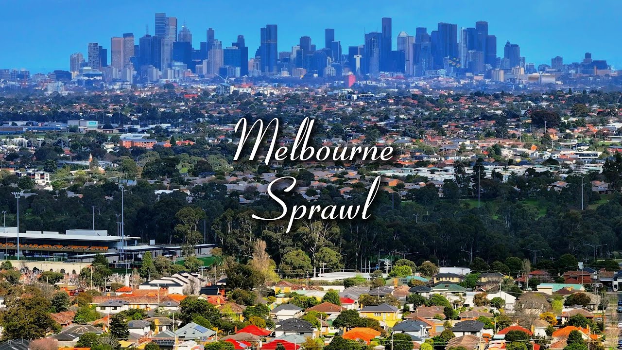 Melbourne Skyline: Where Urban Majesty Meets Nature’s Embrace 🌿🏙️