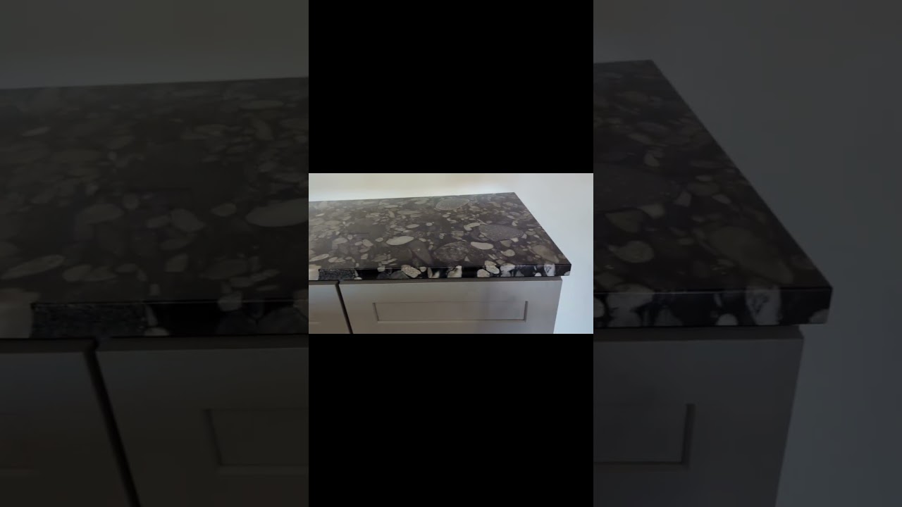 This Black Marinace Granite from Stonex USA just landed in Muskego, WI — and it’s a showstopper!