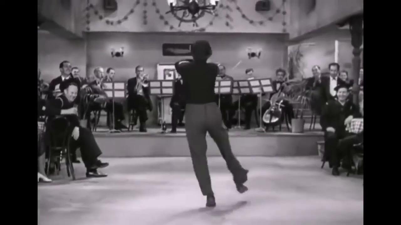 Charlie Chaplin Moonwalk VS Michael Jacson YouTube