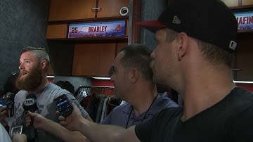 LAD@ARI: Chafin tries his hand at being a reporter