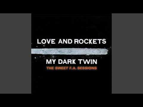 Putar Pick Yourself Up - Love and Rockets