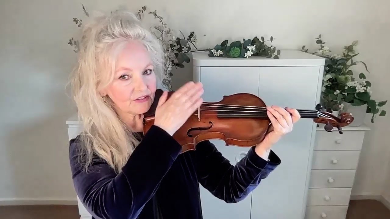 Good Posture Should Lead To Comfort On The Violin - YouTube