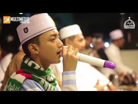 Syubban Lovers Gus Azmi Syubbanul Muslimin SMK PGRI KEDIRI Syubban Lovers Gus Azmi Syubbanul Muslimin SMK PGRI KEDIRI