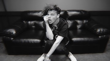 YUNGBLUD - Machine Gun (F**k the NRA) (Music Video)