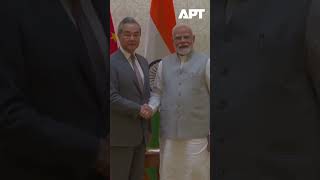 Indian Pm Modi Hosts Chinese Fm In Delhi, Stresses Peaceful Border Management Apt