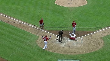 LAA@TEX: Andrus races home on Richards