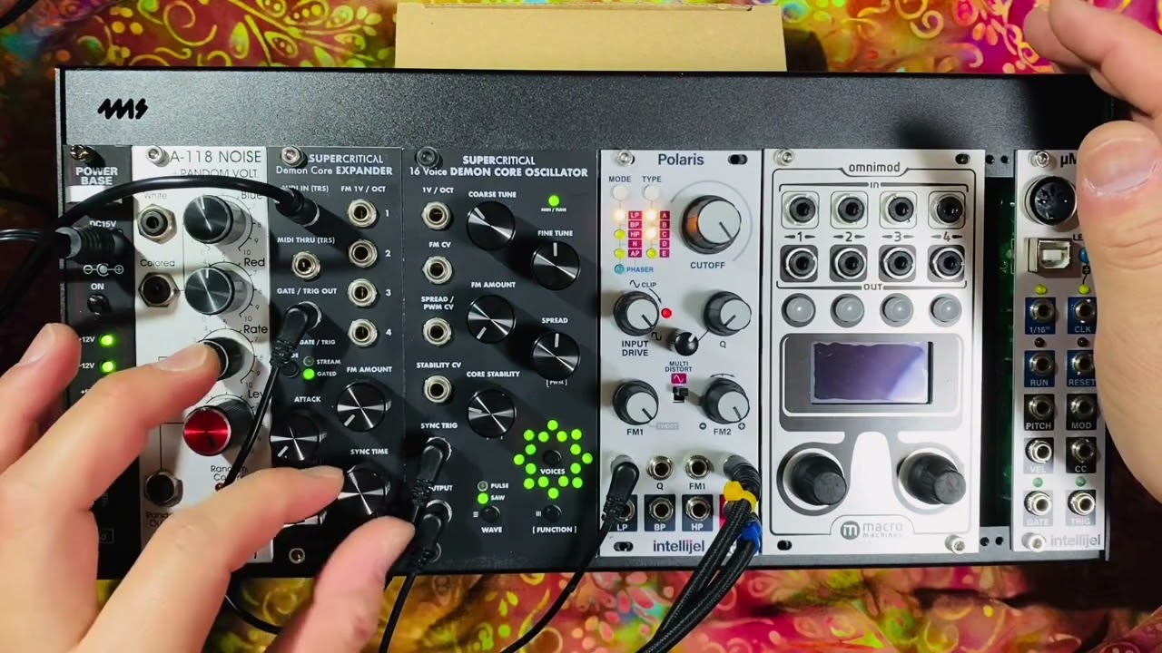 Supercritical Synthesizers 16 Voice DEMON CORE OSCILLATOR unison