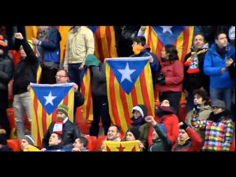 Els himnes de Catalunya i d'Euskadi abans del partit (2014)