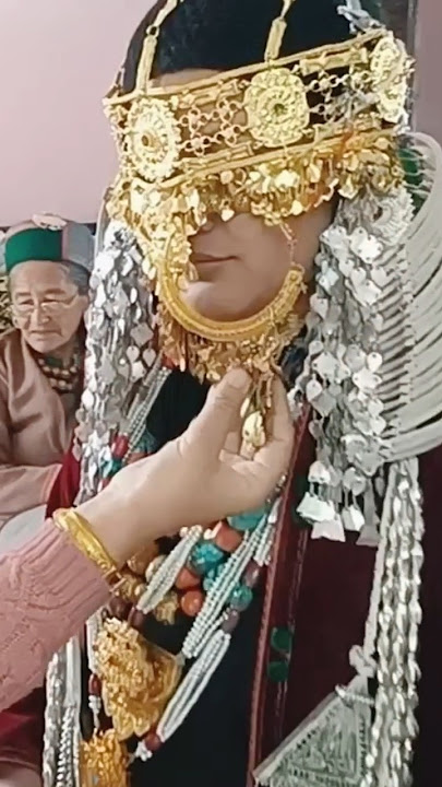 Kinnauri Bride #jewellery #ornaments #bride #traditionaljewellery #gold #silver #reels #shorts