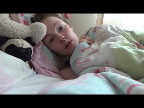 22-Year-Old Woman With 'Sleeping Beauty Syndrome' Sleeps For Months at a Time