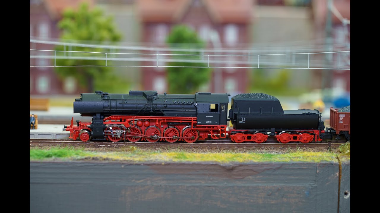 Spur N Arnold BR 42 Epoche III Kriegsdampflok auf Svens Modelleisenbahn