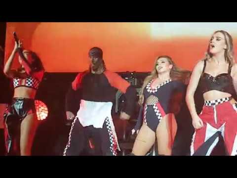 Little mix - Your love (Glory days tour in Vienna 2017) HD