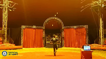 Michael Ferreri Guinness World Record Most 360 degree spins while juggling 4 balls in 1 minute 2022