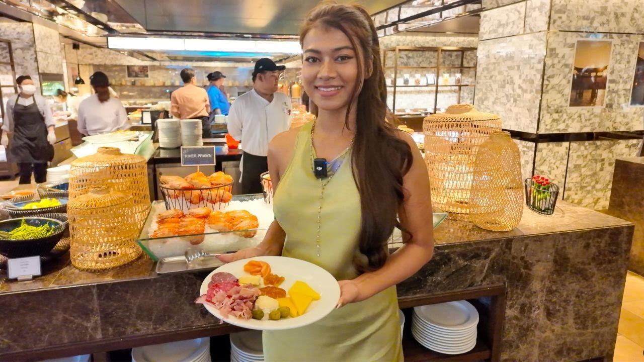 Мы попробовали лучший интернациональный шведский стол в Бангкоке: неограниченное количество мореп...