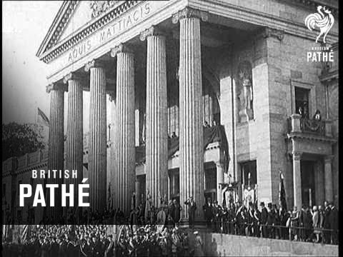 Pathe Gazettes Presents  (1934)