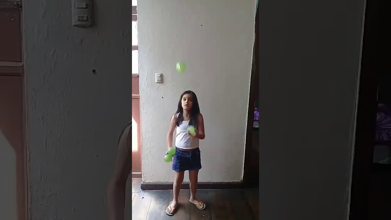 Samira Juggling Ball 9 Years
