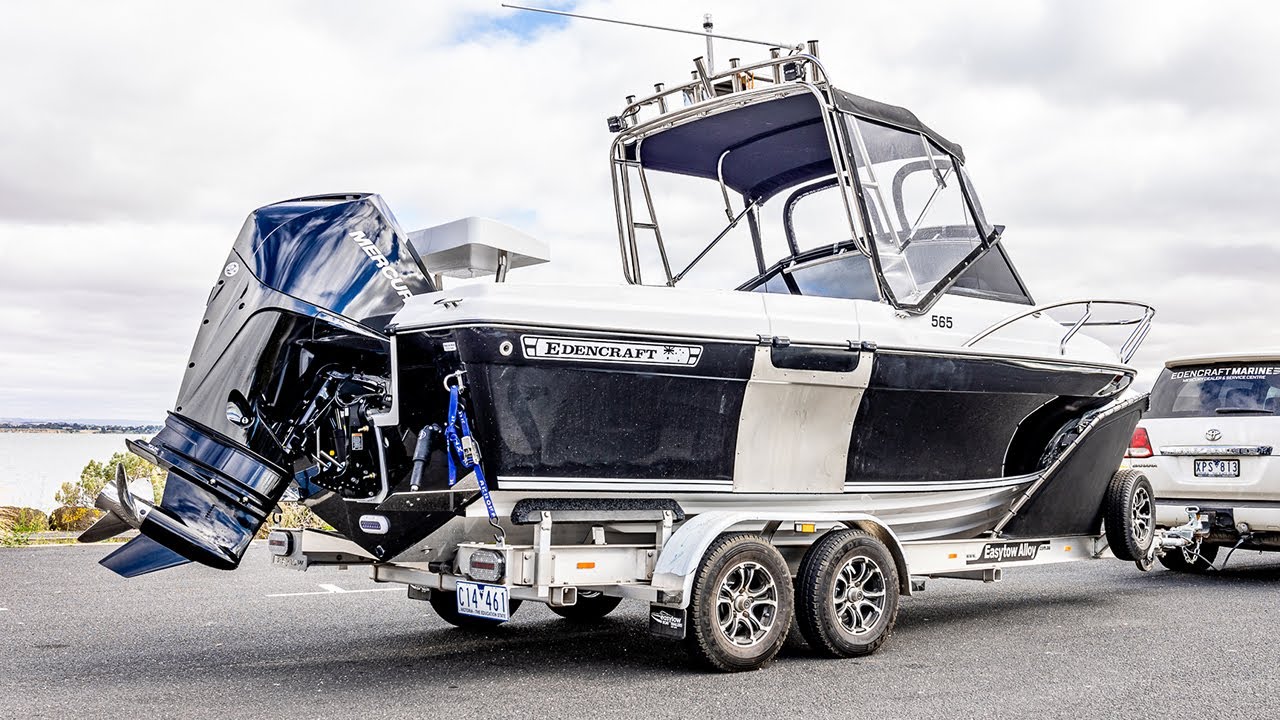 Joel's fishing, diving, spearing, donuttowing 565 YouTube