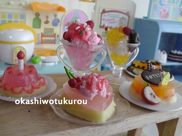 Making Mini Strawberry Parfait with Konapun クッキングスタジオ
