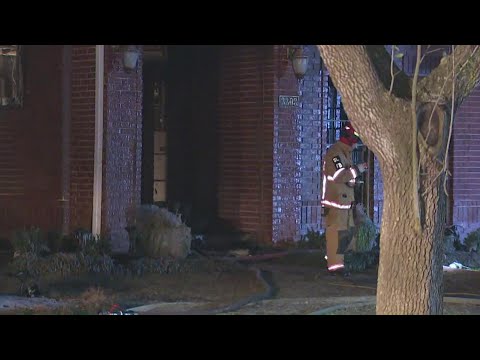 Man, 3 small children killed in Sugar Land house fire as families try to stay warm during outages