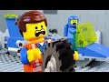 LEGO Movie 2 STOP MOTION LEGO: Emmet & Benny's Workshop Fail | LEGO City Vehicles | By Billy Bricks