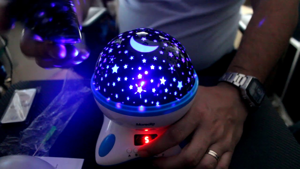 MINKUROW Proyector De Estrellas Para Niños, Lámpara De Escritorio Giratoria  De 360 Grados Con 4 Led