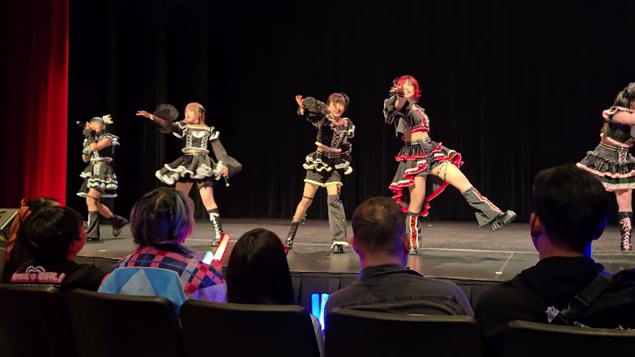 Performance by Meikai Oceanus at Kaigai Idol Pride 2 (November 8, 2025)