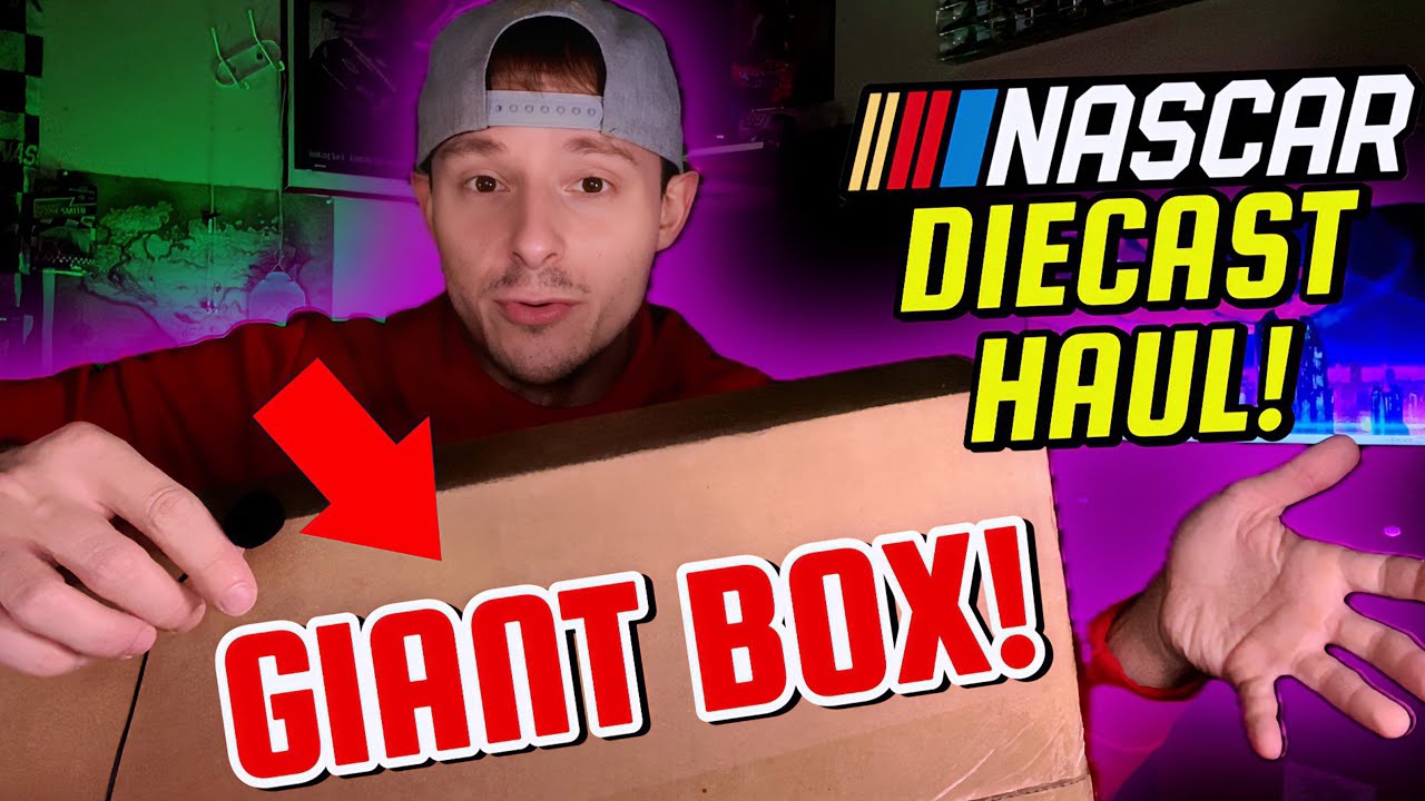 Я ЖДЕЛ ВЕСЬ ГОД ЭТУ ОГРОМНУЮ ЛИТУЮ КОРОБКУ Nascar! ЭТО СУМАСШЕДШЕЕ! | РАСПАКОВКА ДОСТАВКИ!