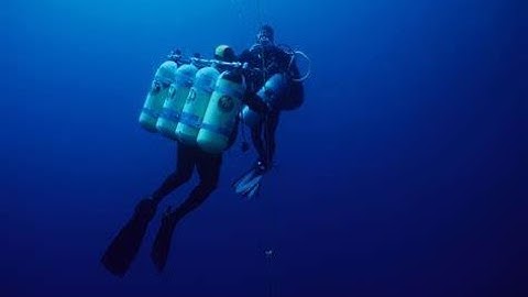 Red Sea Record dive - 280 m - 918 ft (Part 2)