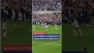 El más grande: así recibió la hinchada a Messi en su despedida ⚽️
