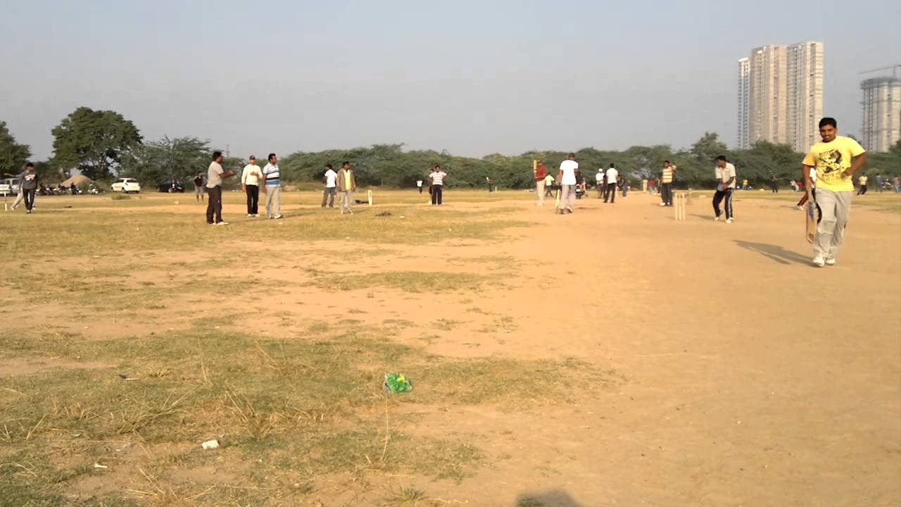 Bhima Raju Super Fast Bowling .... - YouTube