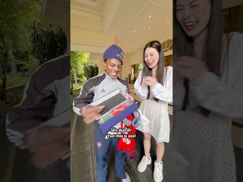 Ishowspeed Vs Mystery box #เอวา #sunflowava #ishowspeed