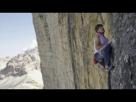 Video: Il Percorso Verso La Più Grande Parete Non Scalata Della Patagonia Ora Protetta - Matador Network