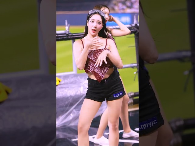 [워페????]????어 난데, 여기 핫플이야.????‍"레몬탱" 하츠투하츠1????서여진 Seo Yeojin 치어리더 직캠 fancam