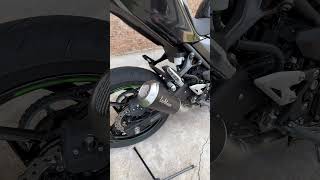 Stock Vs Leovince Lv-10 Exhaust Slip On.