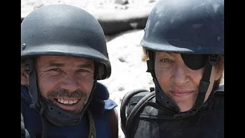 In conversation with Paul Conroy - Under the Wire:...