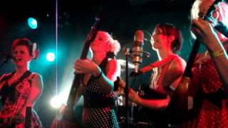 Katzenjammer - Shepherd&#39;s song - live @Watt rotterdam