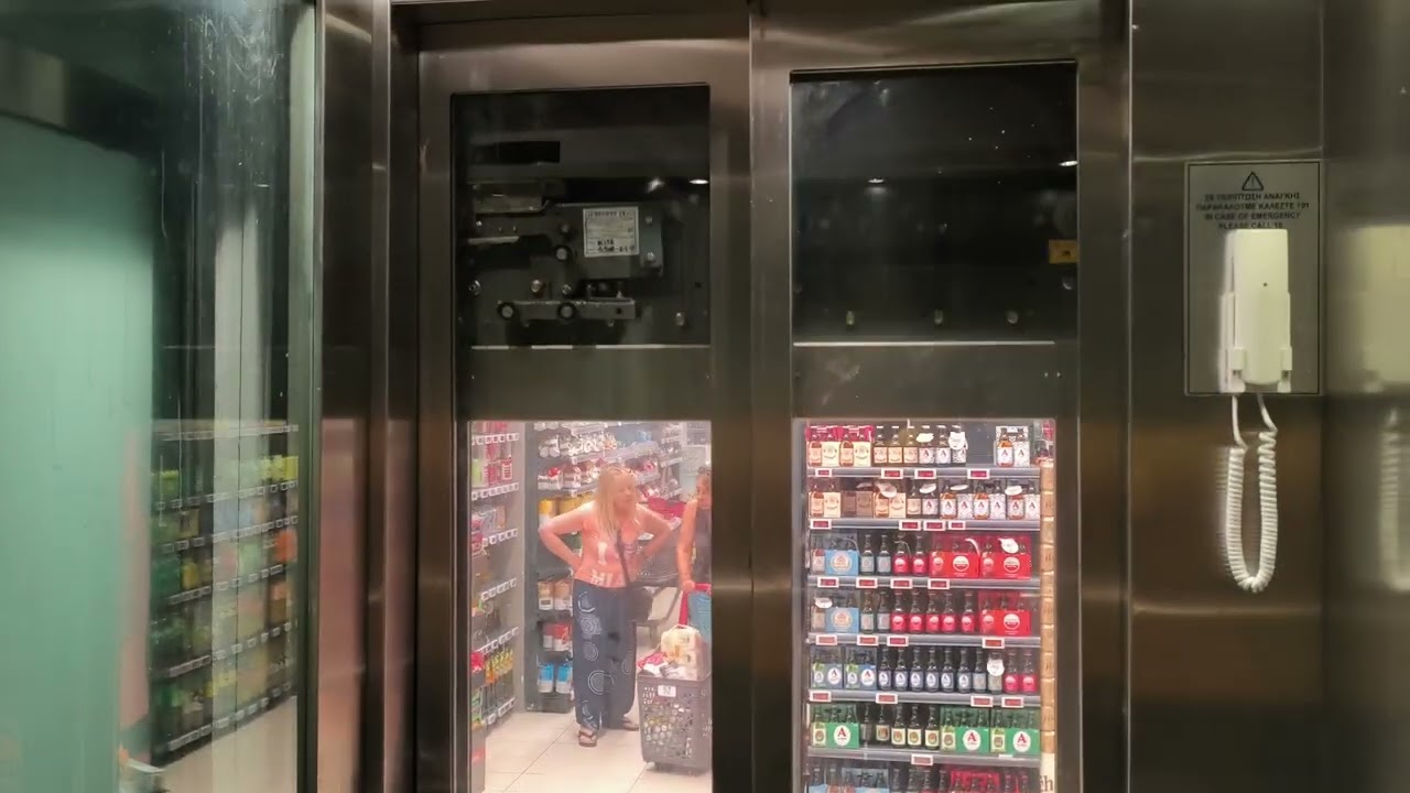 Ασανσερ στον ΑΒ στο Αιάντειο 